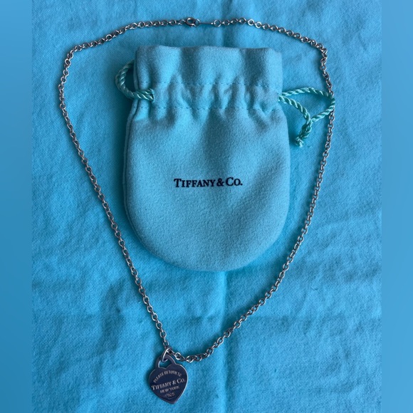 Tiffany’s Love Tag Necklace- 17” - Picture 1 of 4